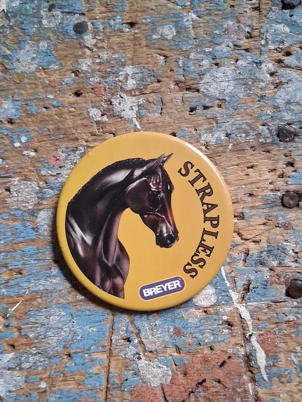 Breyer Strapless Button Pin - Picture 1 of 3
